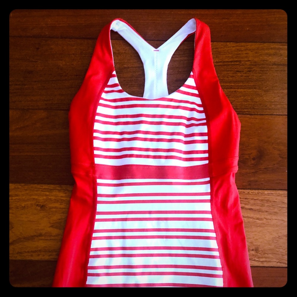 Lululemon tank top 🍋